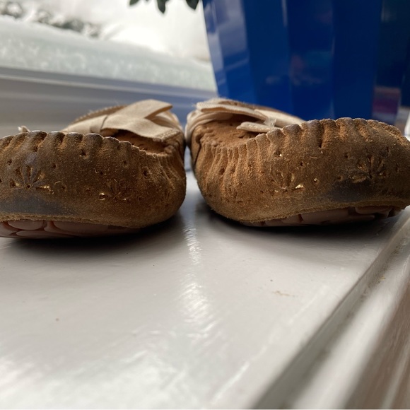 UGG slippers - Picture 3 of 4